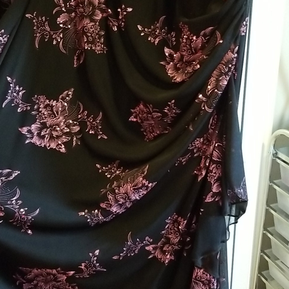 NEW ladies halter long gown - Picture 3 of 4